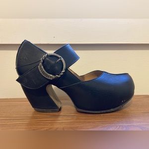 Fluevog Prepare Leader 8.5